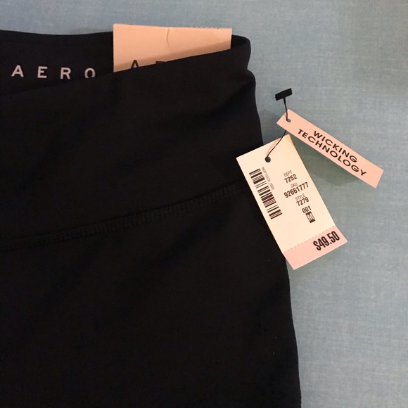 *SOLD* Aeropostale moisture wicking technology leggings - Picture 3 of 5